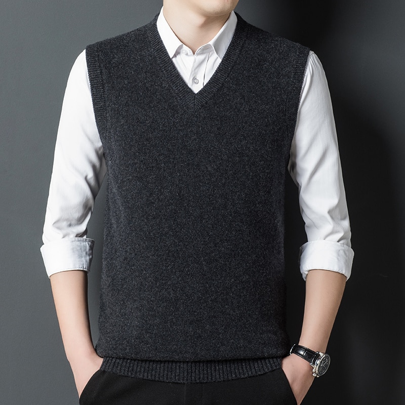 Men&s sweater vest in autumn and winter new casual plus thick V-neck vest knitted waistcoat sleeveless sweater